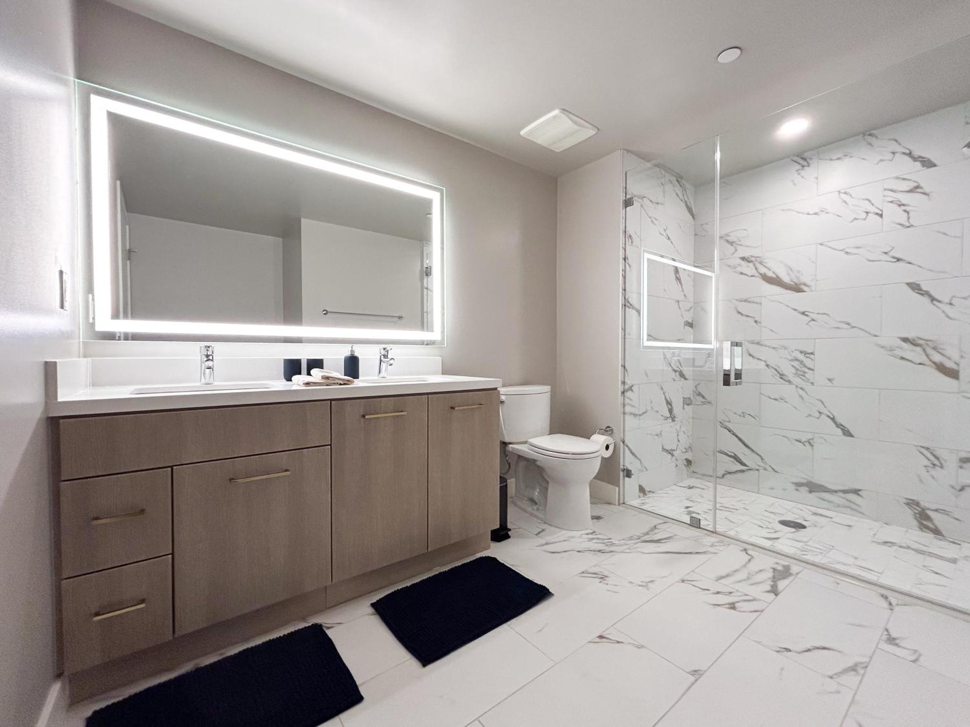 Trendy 2bd 2bth In Santa Monica! Apartment Los Angeles